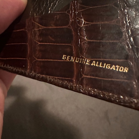 Swiss made Alligator antique wallet in new like excellent working condition - Picture 2 of 5